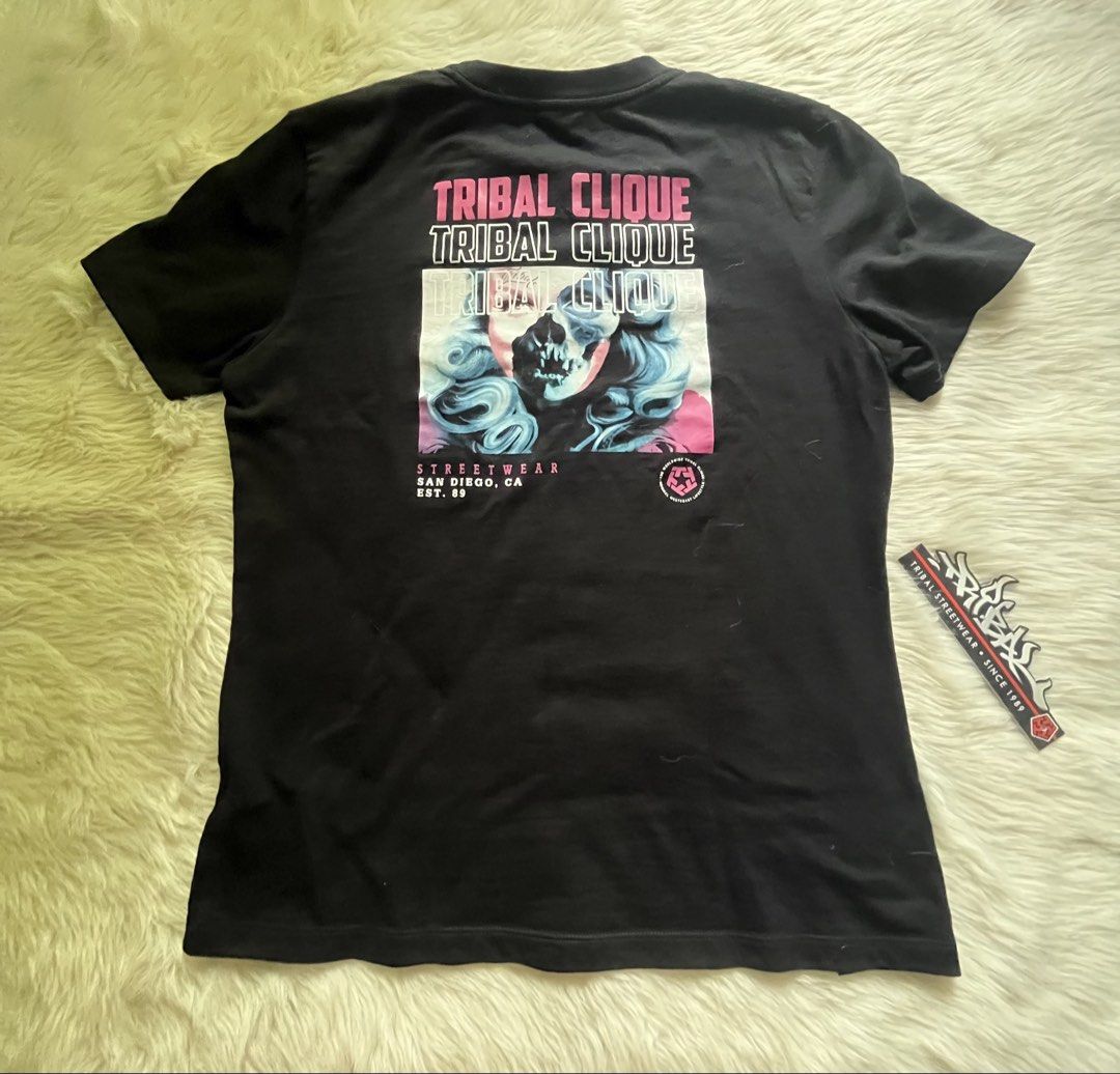 Tribal Size M Original (Category: Shirts) located in Manila. Submitted by swift_tiny_treasure (Listing ID 1458966820, Image 2). Description: .