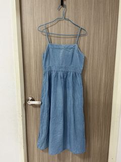 (Category: ) located in . Submitted by shircloset (Listing ID 1458889326, Image 1). Description: .