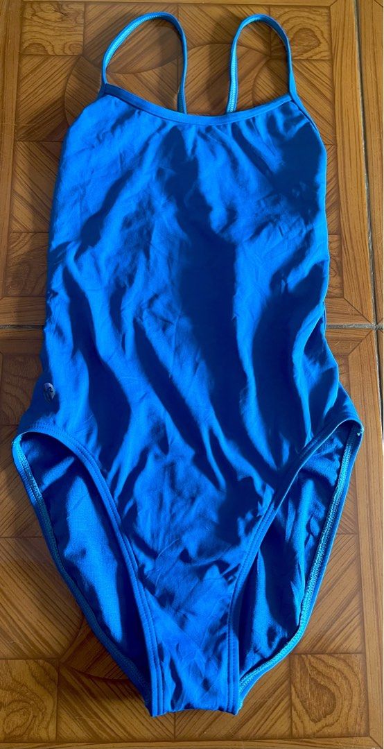 TYR Blue One-Piece Swimsuit (Category: Bikinis & Swimsuits) located in Manila. Submitted by rare_goldy (Listing ID 1459020536, Image 1). Description: - Stylish blue one-piece swimsuit - Features a sporty racerback design - Criss-cross straps for a secure and fashionable fit - Flattering high-cut leg - Ideal for swimming, training, or lounging by the pool or beach.