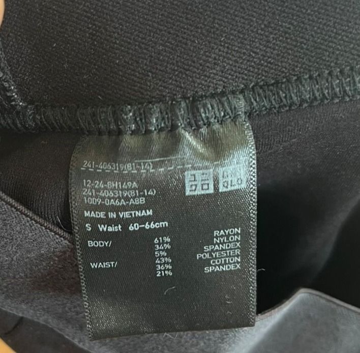 Uniqlo Black Pants Size S (Category: Other Bottoms) located in Santa Rosa. Submitted by bsuiza (Listing ID 1458928055, Image 2). Description: - Uniqlo Black Pants - Made in Vietnam - Size S (fits waist 60-66cm) - Comfortable fabric blend (rayon, nylon, spandex, polyester, cotton) - Versatile for everyday wear.