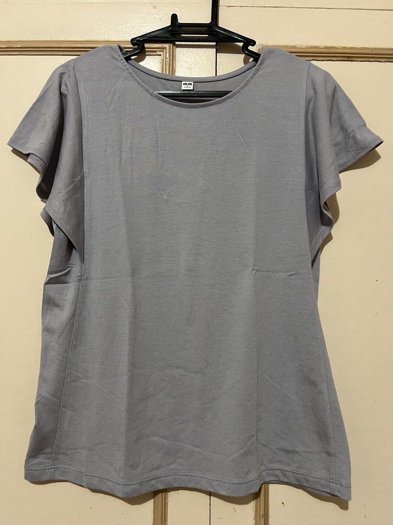 Uniqlo Grayish/Purplish Top (Category: Blouses) located in Balanga. Submitted by kingscionsmom (Listing ID 1458950771, Image 1). Description: .