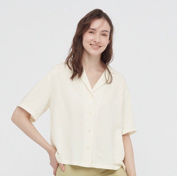Uniqlo Linen Cream Collared Top (Category: Blouses) located in Malabon City. Submitted by diyenss (Listing ID 1458976627, Image 1). Description: —used, in good condition —S size, cream color —no laid flat measurements —no when worn mop: gcash or bdo mod: sdd or gogo xpress loc: malabon city.