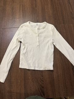 （分類：）位於 。 由 ooopsiedaisyyy 提交（商品編號 1458907483，圖片 1）。簡介： 。