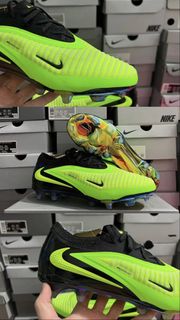 NIKE Collection item 2