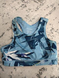 (Category: ) located in . Submitted by random_wardrobe (Listing ID 1458977086, Image 1). Description: .