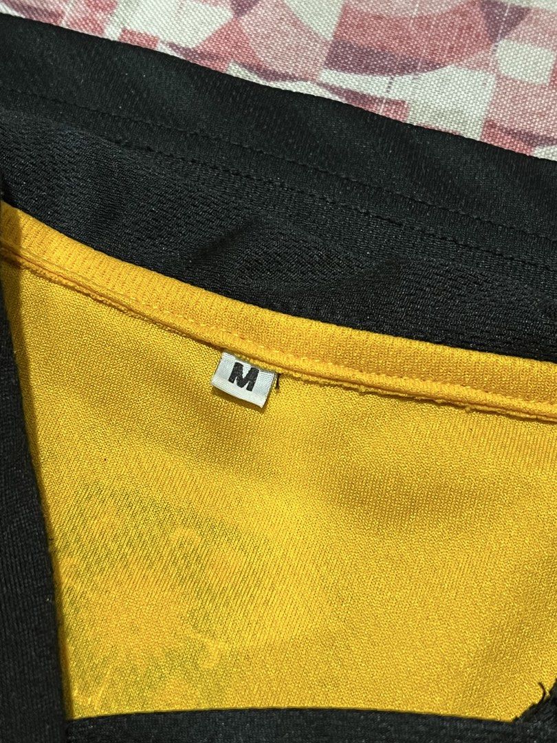 UST Social Dance Pathfit M (Category: Activewear) located in Manila. Submitted by alimrxl (Listing ID 1458927747, Image 2). Description: - UST pathfit social dance - medium; female-owner - lightly used due to suspensions - material of top: dri fit - material of pants: soft cotton, merong himulmol but not too obvious - pants w/ pocket .