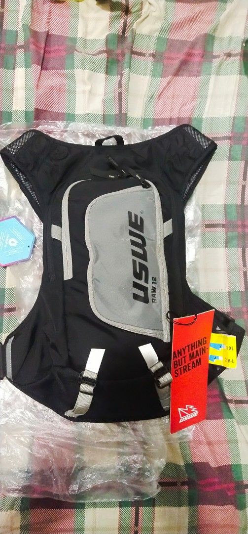 USWE RAW 12 Enduro Hydration Backpack (Category: Backpacks) located in Muntinlupa City. Submitted by grayfox05 (Listing ID 1459013869, Image 1). Description: - USWE RAW 12 hydration pack - Ideal for enduro riding - Color: Black with grey accents - Capacity: 12 Liters - Includes HydroPak bladder - Brand new, still in original packaging - Perfect for your next adventure meet up bayanan public market or super8 bayanan muntinlupa .