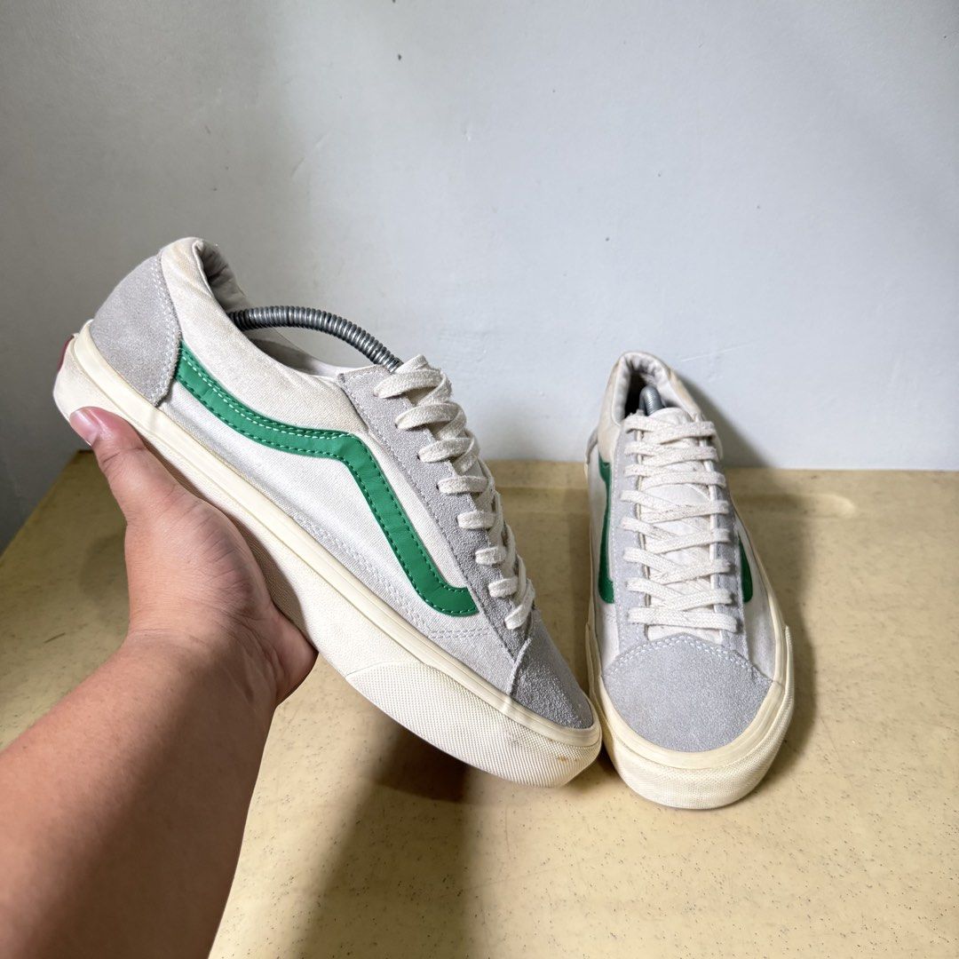 VANS STYLE 36 JOLLY GREEN (Category: Sneakers) located in Quezon City. Submitted by sharatraycooo (Listing ID 1458984146, Image 1). Description: VANS STYLE 36 JOLLY GREEN US MEN 10 US WOMEN 11.5 EURO 43.