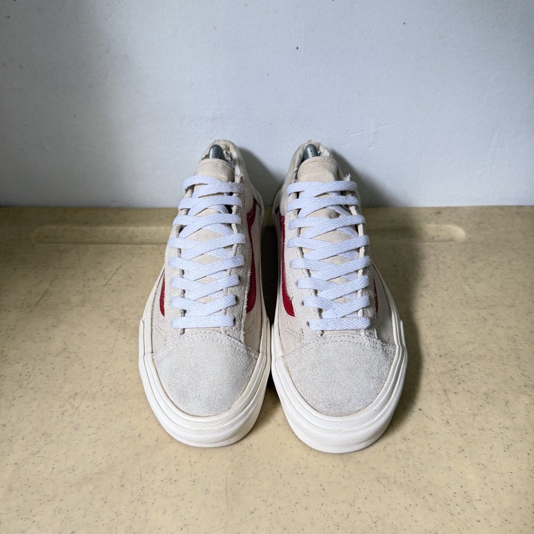 VANS STYLE 36 RACING RED 8 (Category: Sneakers) located in Quezon City. Submitted by sharatraycooo (Listing ID 1458983298, Image 2). Description: VANS STYLE 36 RACING RED US MEN 8 US WOMEN 9.5 EURO 40.5.