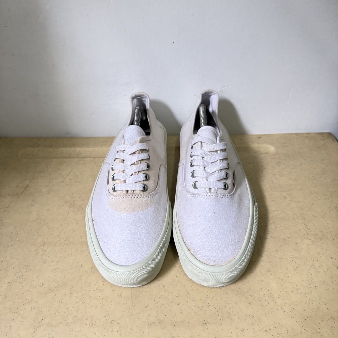 VANS x JJJJOUND AUTHENTIC LX WHITE (Category: Sneakers) located in Quezon City. Submitted by sharatraycooo (Listing ID 1458989274, Image 2). Description: VANS x JJJJOUND AUTHENTIC LX WHITE US MEN 10.5 US WOMEN 12 EURO 44.