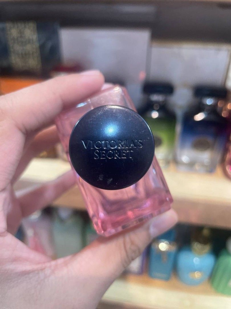 Victoria Secret Bombshell Mist (Category: Fragrance & Deodorants) located in Manila. Submitted by esnopeh (Listing ID 1459013918, Image 3). Description: Authentic from Dubai po Issue can be seen sa photos nastuck po sa sea cargo pero wala po issue sa scent niya. Can do meet up po sa SM Bicutan, Mall of Asia, Glorietta.