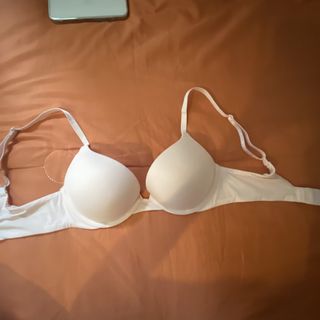 (Category: ) located in . Submitted by glowlabmy (Listing ID 1458927558, Image 1). Description: .