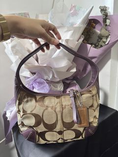 (Category: ) located in . Submitted by wisetimepieces (Listing ID 1459025186, Image 1). Description: .