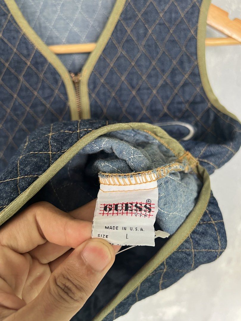 Vintage quilted vest (Category: Vests) located in Las Pinas. Submitted by jpicked (Listing ID 1459016320, Image 3). Description: .