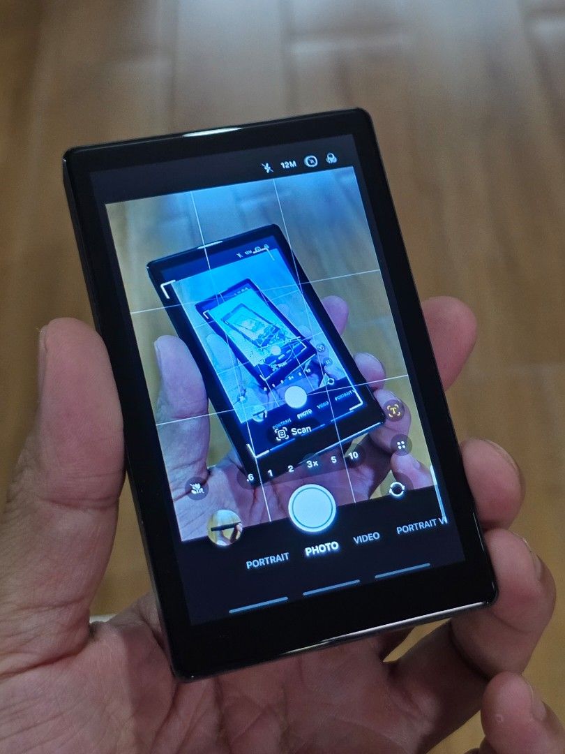 Wireless Selfie Monitor Screen (Category: Other Mobile & Gadget Accessories) located in Manila. Submitted by etc.06 (Listing ID 1458978625, Image 1). Description: - Wireless selfie monitor screen (Model: SmartScreen-49C75D V1.0) - Miracast protocols - SmartView for Samsung/Android phones - SSID and password clearly visible in the first product image - Compact and portable design for on-the-go use - ideal for using the back camera of your phone fo