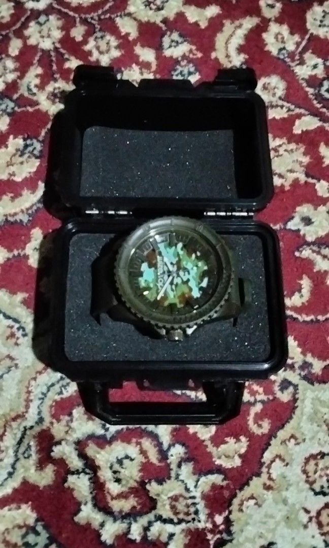 Wize & Ope “Earth Made” Camo Watch — Working – Needs Battery Replacement (Category: Luxury Watches) located in Manila. Submitted by svikayle (Listing ID 1458922405, Image 3). Description: • Never used / never worn • Kept stored in its case • Watch was working properly, but the battery has stopped due to long-term storage and needs replacement. • Original case included • Selling as-is • Unisex / Men's Style Price: ₱850 (still negotiable) ❗Reasonab