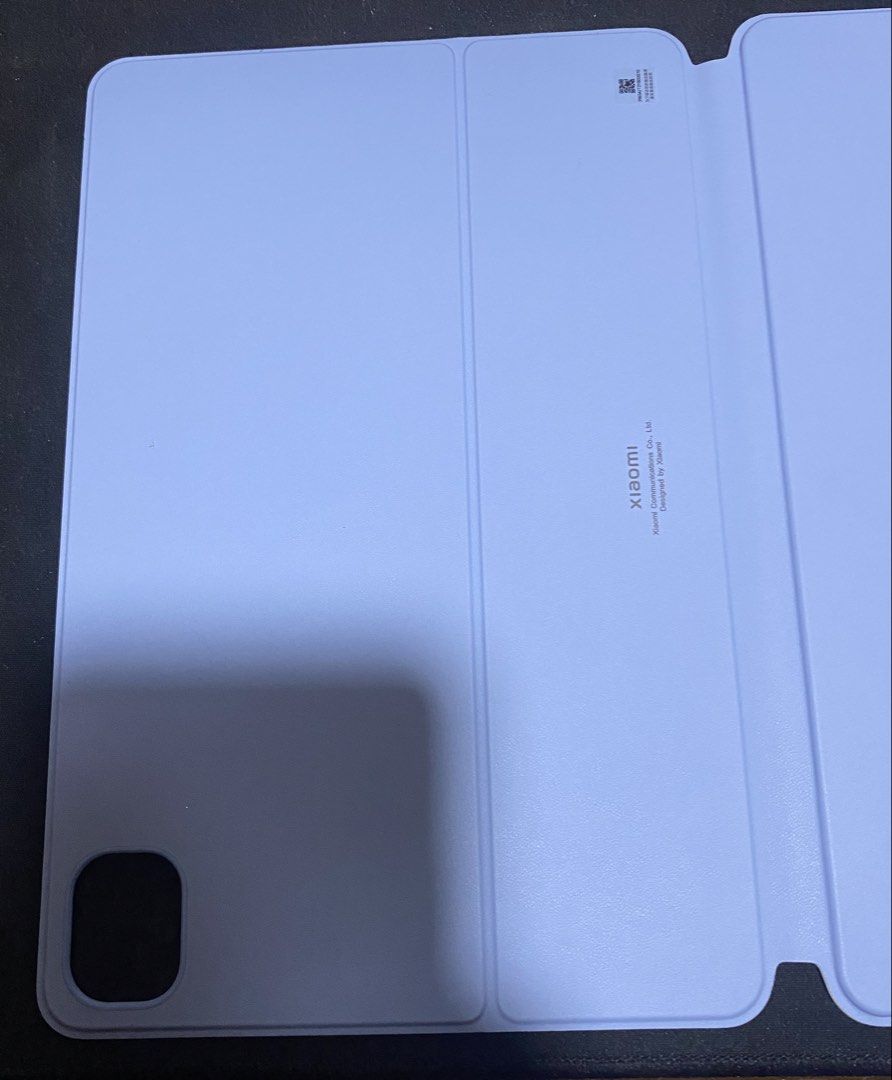 Xiaomi Pad 5 Original Keyboard negotiable (Category: Other Mobile & Gadget Accessories) located in Manila. Submitted by yaawaaa (Listing ID 1459081443, Image 3). Description: Xiaomi Pad 5 Keyboard Sky Blue para lang sa xiaomi pad 5 all working walang signs of wear at mukhang brand new 2500 nalang negotiable pa pm lang kayo..