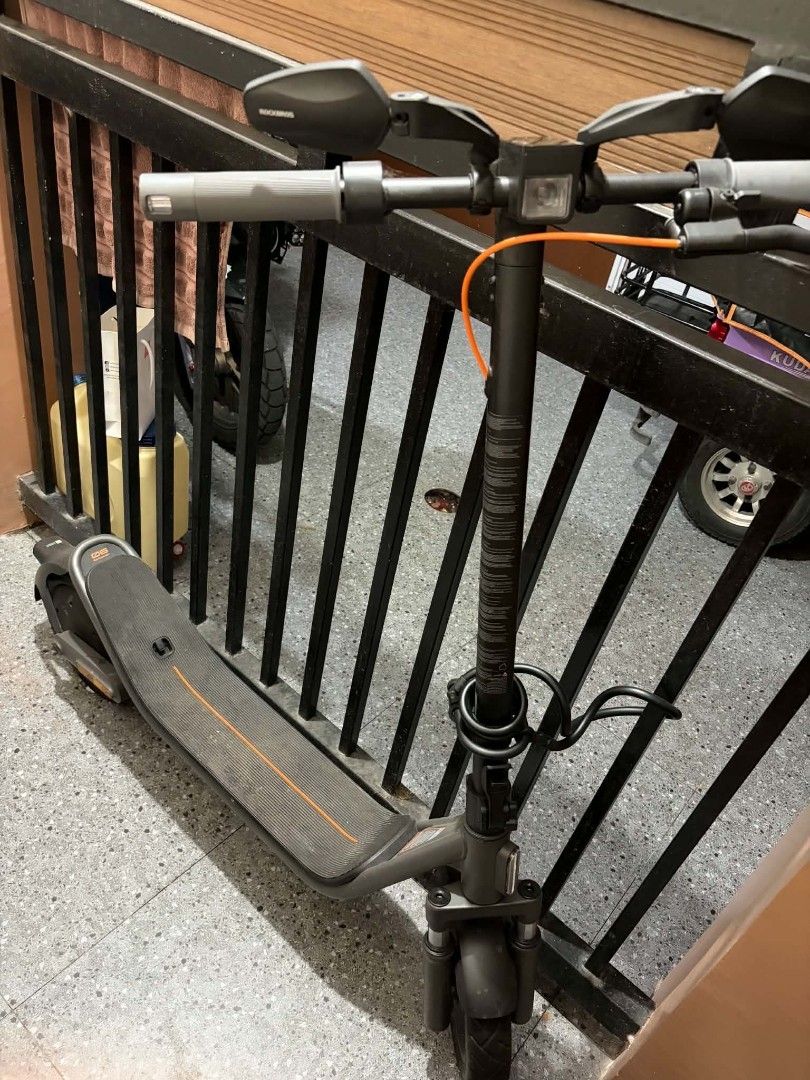 Xiaomi Scooter 6 (Category: Skates, Rollerblades & Scooters) located in Calamba. Submitted by cyyymmm (Listing ID 1458999118, Image 1). Description: Xiaomi Scooter 6 Price: 23,000 (negotiable) Specifications: • Signal lights • Bell • Headlight • 25 km/hr max speed • Up to 8hrs charging duration • Bluetooth connection (to check mileage and battery percentage via Xiaomi Home app) • Security lock feature (via Xiaomi Home app) • More spec details on 