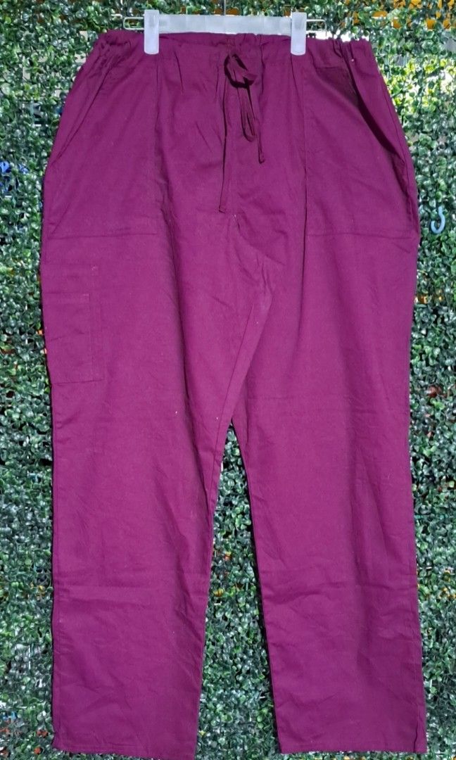 (XL) Scrubstars scrubpants (Category: Activewear) located in Tanauan. Submitted by scrubsuitshoppreloved (Listing ID 1458910871, Image 1). Description: .
