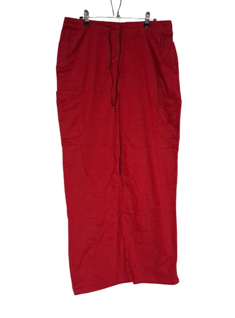 (M) Butter-soft scrubpants (Category: Activewear) located in Tanauan. Submitted by scrubsuitshoppreloved (Listing ID 1458980648, Image 1). Description: Color Ruby Excellent condition Dimes 16x38.