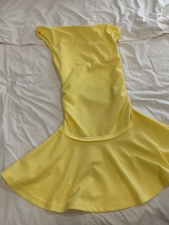 (Category: ) located in . Submitted by wardrobe2160 (Listing ID 1458952497, Image 1). Description: .