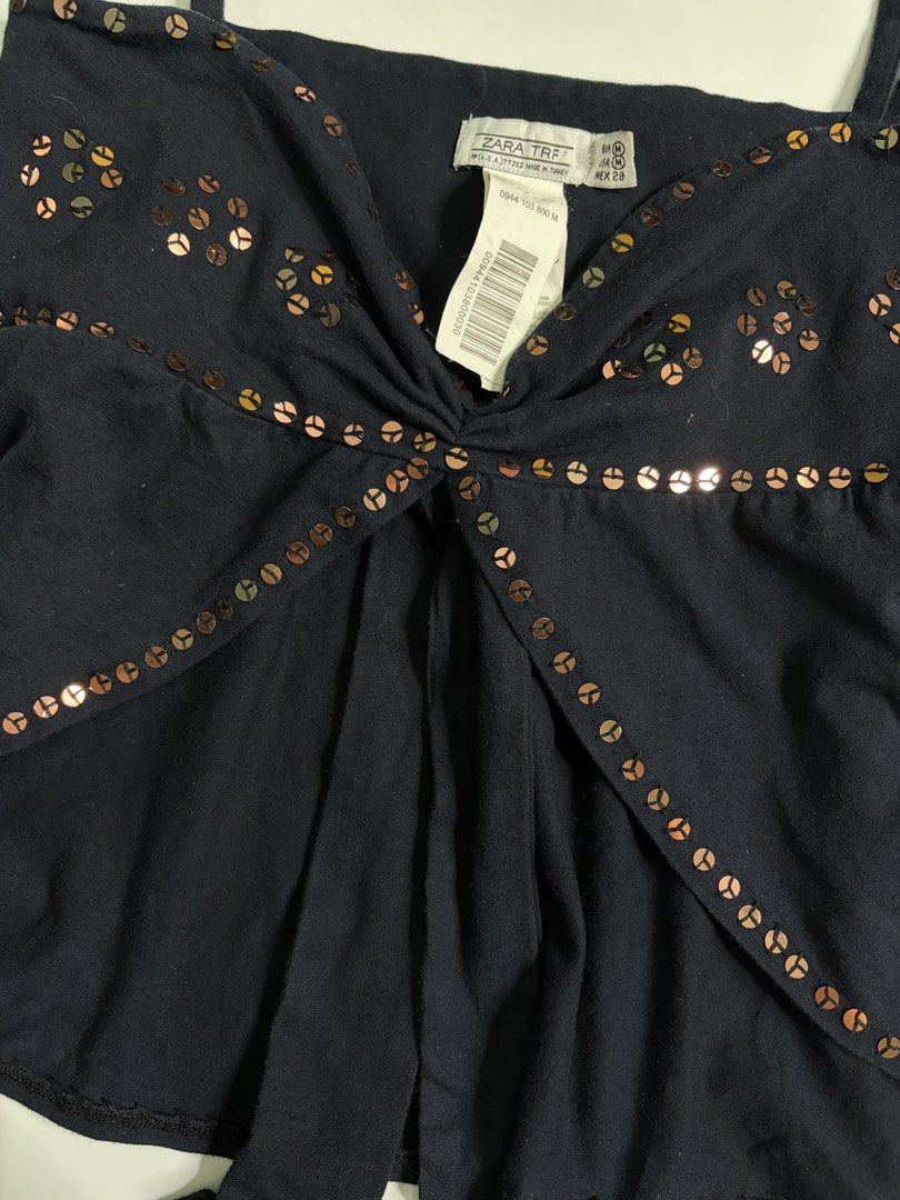 zara black front tie sequins babydoll top (Category: Sleeveless) located in Balanga. Submitted by kaiireverie (Listing ID 1458982957, Image 2). Description: xs-s.