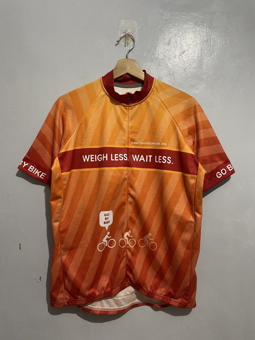 1 world 2 wheel Bontrager Trek Jersey (Category: Activewear) located in Taguig. Submitted by _curatedfits (Listing ID 1460857597, Image 1). Description: 1 world 2 wheel Bontrager Trek Jersey Size: 2 XL Width 24” Length 28” No flaws - 980 Dm! .