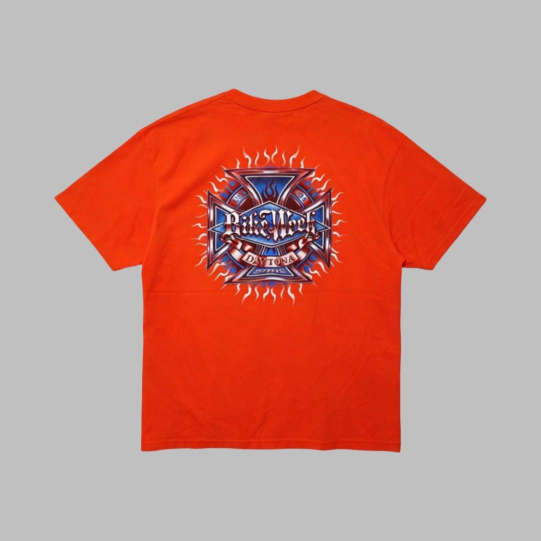 2006 Daytona beach bike week (Category: Tshirts & Polo Shirts ) located in Dagupan City. Submitted by old_soul_finds.ph (Listing ID 1460909475, Image 1). Description: Dimensions : L31 x W24 Color Rate : 9.5 / 10 Issues : Pinhole Excellent condition Mine for only ₱1000 📍Loc : Pangasinan MOP : Gcash MOD : J&T express / Ava pasabay if around Pangasinan.