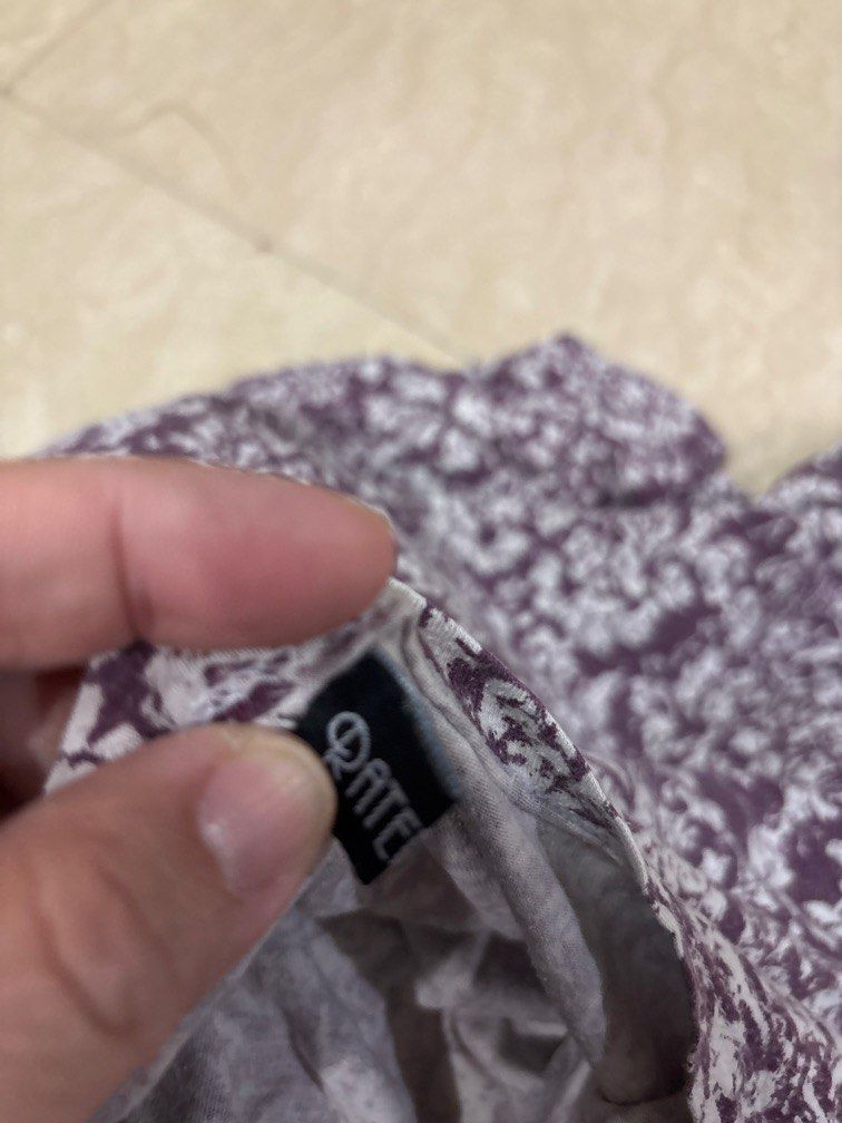20x25 purple floral top (Category: Blouses) located in Manila. Submitted by vintageaccessories (Listing ID 1460857967, Image 1). Description: .