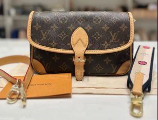 （分類：）位於 。 由 htkhyt34268109 提交（商品編號 1460765941，圖片 1）。簡介： 。