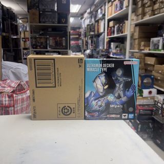 （分類：）位於 。 由 thewusotoys 提交（商品編號 1460873379，圖片 1）。簡介： 。