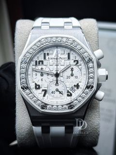 (Category: ) located in . Submitted by beckccy.double2watch (Listing ID 1460897419, Image 1). Description: .