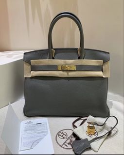 （分類：）位於 。 由 bellize.luxury 提交（商品編號 1460783942，圖片 1）。簡介： 。