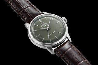 （分類：）位於 。 由 carywatches 提交（商品編號 1460803044，圖片 1）。簡介： 。