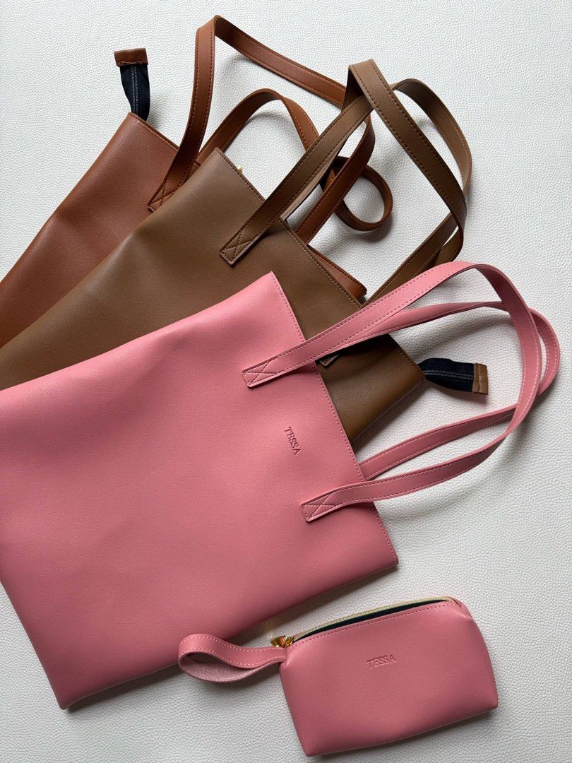 ✨ PERSONALIZED LEATHER TOTE BAG 👜🤎 (Category: Handmade Craft) located in Manila. Submitted by khrizeller (Listing ID 1460920654, Image 1). Description: Looking for a gift that is both beautiful and useful? Make it extra special with our personalized leather tote bags! ✨ Perfect for everyday use—whether for school, work, errands, travel, or simply as an everyday bag. You can also personalize it with a name or special detail to make your gift mor