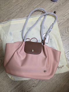 （分類：）位於 。 由 yammishouse 提交（商品編號 1460863814，圖片 1）。簡介： 。
