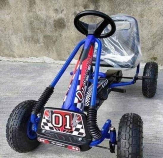 A15 Go-Kart for Kids (Category: Babies & Kids Fashion) located in Pasay City. Submitted by joyful_mayette (Listing ID 1460783290, Image 1). Description: A15 Go-Kart for Kids Price: 5,000 PHP Available Colors: Red, Blue, and Green ✅ Pedal Drive ✅ Adjustable Seatpost ✅ Full metal body frame ✅ Hand Brake ✅ Rubber tire ✅ Actual Photo Posted ✅ We ship nationwide 💯 LEGIT: We can provide a BIR Receipt and Company Documents ☎️For inquiries and to order:
