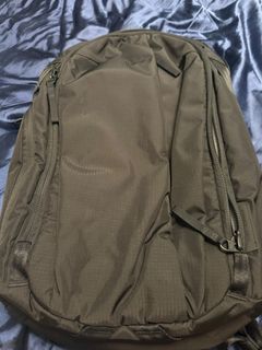 （分類：）位於 。 由 markchow96328 提交（商品編號 1460899645，圖片 1）。簡介： 。
