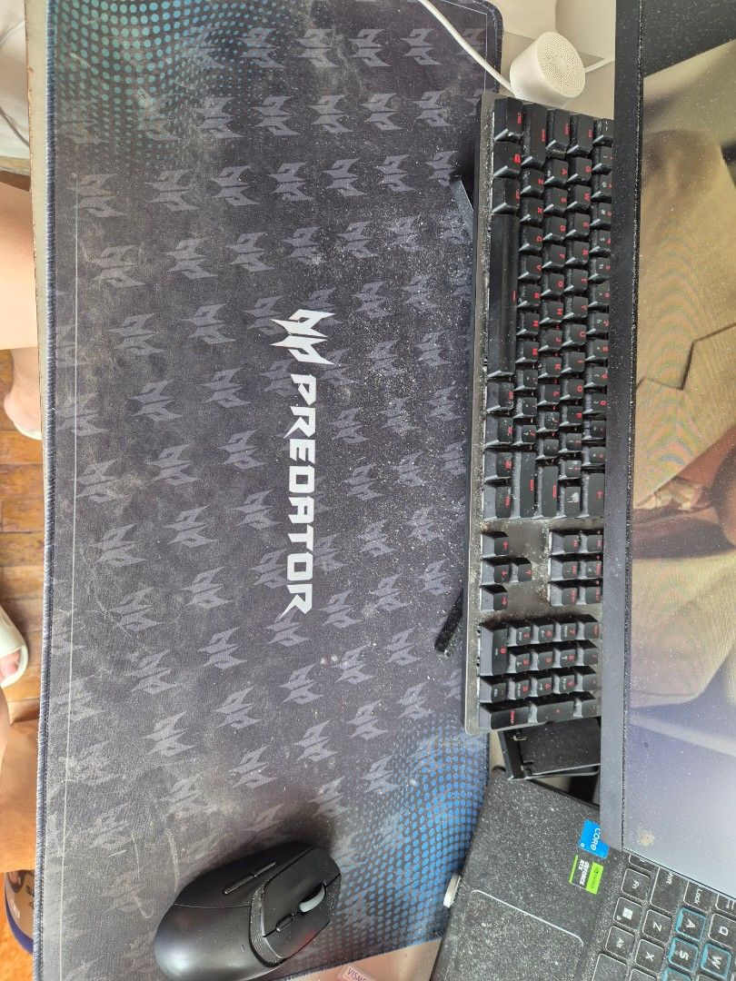 Acer Predator Gaming Mousepad (Category: Mouse & Mousepads) located in Manila. Submitted by zotag (Listing ID 1460754456, Image 1). Description: - Large Acer Predator mousepad - Plenty of space for keyboard and mouse - Features all-over Predator logo pattern - Ideal for gaming or general computer use - Shows some dust and wear from use.