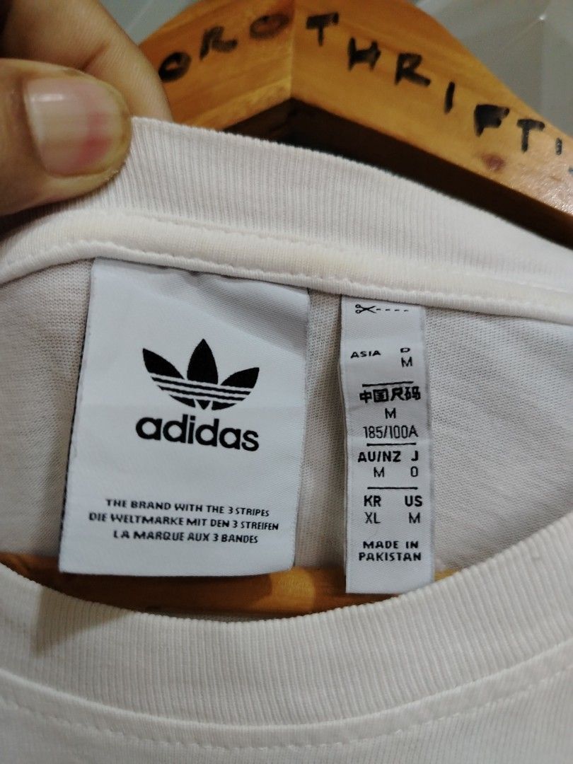 Adidas (Category: Tshirts & Polo Shirts ) located in Victoria. Submitted by 2017thrifter (Listing ID 1460722966, Image 3). Description: Details on Pic Mindoro loc I Can ship nationwide.