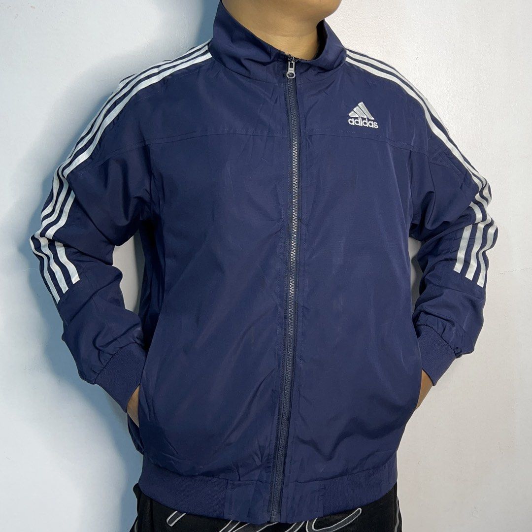 Adidas 3-Stripes Full-zip Track Jacket/Windbreaker (Category: Coats, Jackets and Outerwear) located in Subic. Submitted by refitted.ph (Listing ID 1460918564, Image 1). Description: Adidas 3-Stripes Full-zip Track Jacket/Windbreaker * Authentic / Legit💯 * Best Fit: Medium - Large * Width: 23 * Length: 27 * Color Rate: 9.8 * Excellent Condition * No Issue❗️ PRICE: 800 + Shipping Fee Mode of Payment🧾: Cash/Gcash We Ship Nationwide🇵🇭 Courier 🚚:
