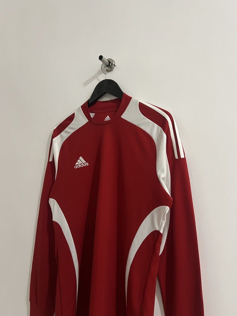 Adidas Climalite 365 Red & White Longsleeve (Authentic) (Category: Activewear) located in Iligan City. Submitted by wenologgyy (Listing ID 1460895979, Image 2). Description: Adidas Climalite 365 Red & White Longsleeve (Authentic) •(Excellent Condition) •(Issue: ) • (Size 105 on tag) (Best fit L- Semi XL) 💰₱ 548.