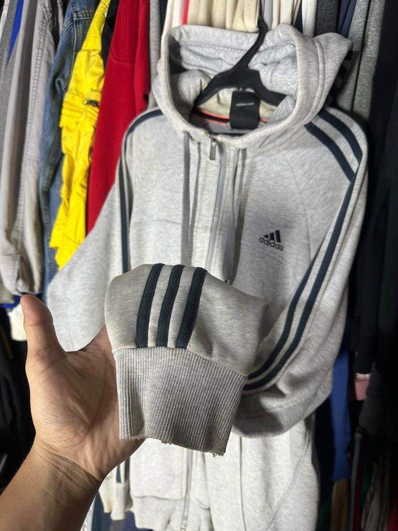 Adidas full zip (Category: Hoodies) located in Manila. Submitted by nb_thriftshop (Listing ID 1460888069, Image 3). Description: 28 length 22 width medium to large issue : check last photo , yellow stain ( washable ) makapal tela need wash 250.