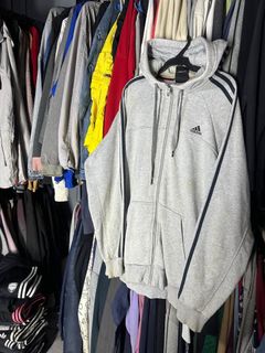 (Category: ) located in . Submitted by nb_thriftshop (Listing ID 1460888069, Image 1). Description: .