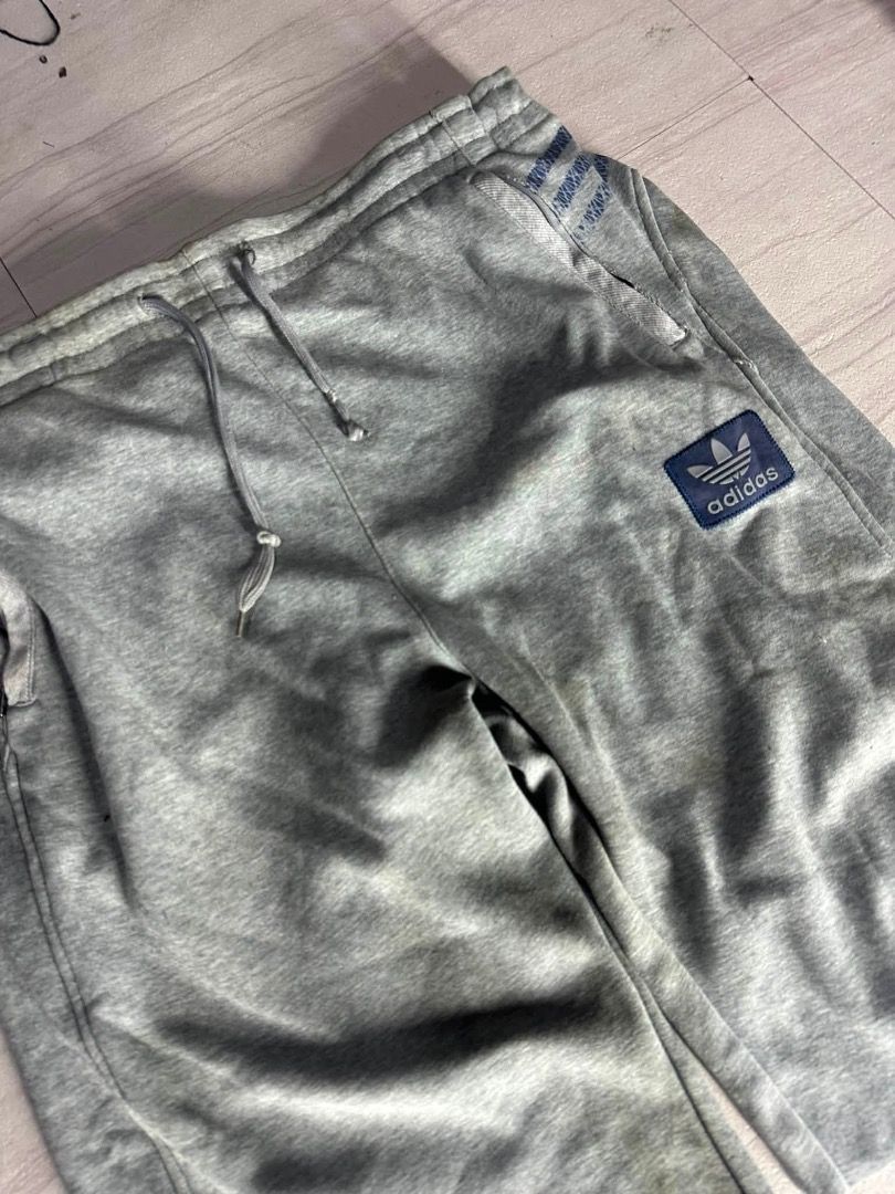 Adidas gray sweatshort (Category: Shorts) located in Manila. Submitted by nb_thriftshop (Listing ID 1460897245, Image 2). Description: adi short waist 30 to 44 has lace and garter length 24 leg hole 10 issue : 1 pencil hole na nakatahi .