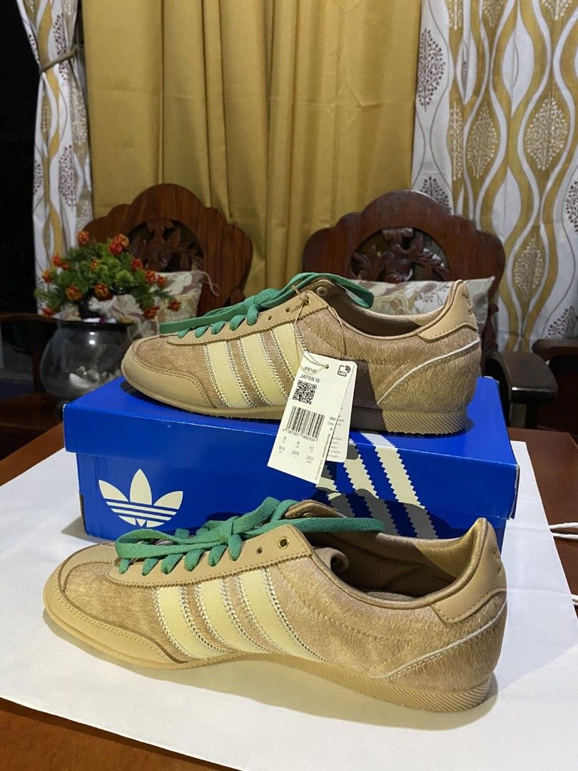 Adidas Japan Sneakers (Category: Sneakers) located in Quezon City. Submitted by bagsboutiqueph (Listing ID 1460842269, Image 2). Description: Brandnew and Authentic. With Original box and tag. size: US - 9.5 / UK - 8 Nego for sure buyer..