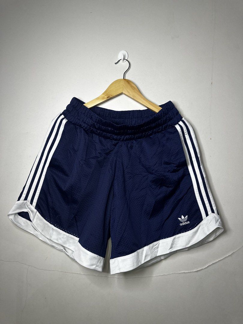 ADIDAS MESH SHORT (Category: Shorts) located in Molave. Submitted by thriftmate13 (Listing ID 1460782637, Image 1). Description: .