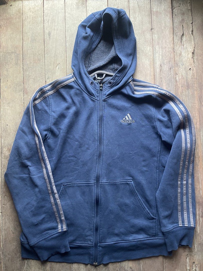 Adidas Navy Blue Zip Up Hoodie Jacket (Category: Coats, Jackets and Outerwear) located in Cebu City. Submitted by kurt.constantreader (Listing ID 1460809840, Image 1). Description: Not thrifted! Pre-loved Negotiable .