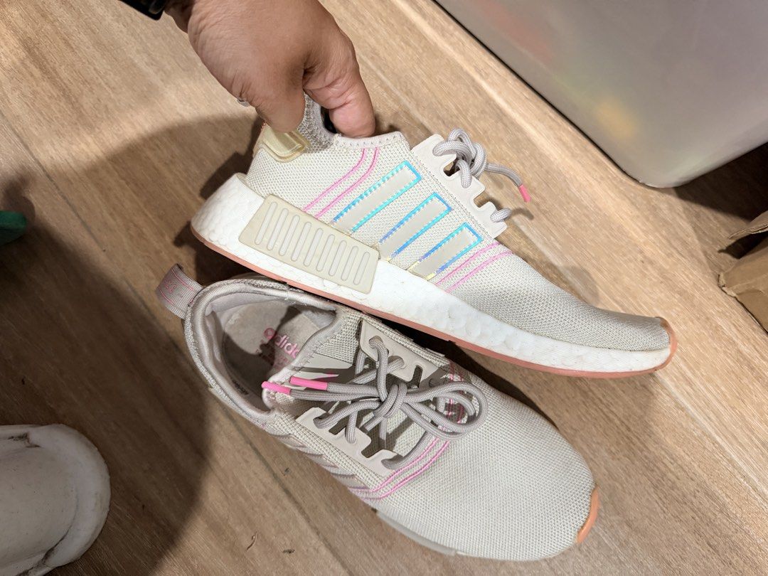 Adidas NMD (Category: Sneakers) located in Dumaguete. Submitted by amdfinds (Listing ID 1460890531, Image 3). Description: .