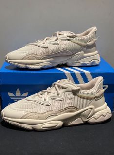 （分類：）位於 。 由 asicsstudio8 提交（商品編號 1460734775，圖片 1）。簡介： 。